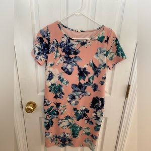 Maternity PinkBlush Dress- size small